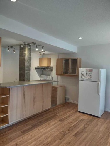 119 Citadel Hills Place Nw, Calgary, AB - Indoor Photo Showing Kitchen