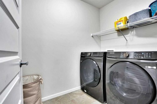 60 Cityside Grove Ne, Calgary, AB - Indoor Photo Showing Laundry Room