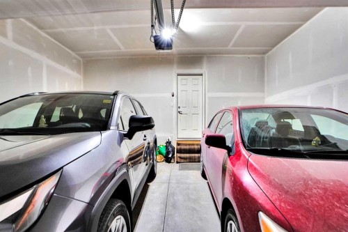 60 Cityside Grove Ne, Calgary, AB - Indoor Photo Showing Garage