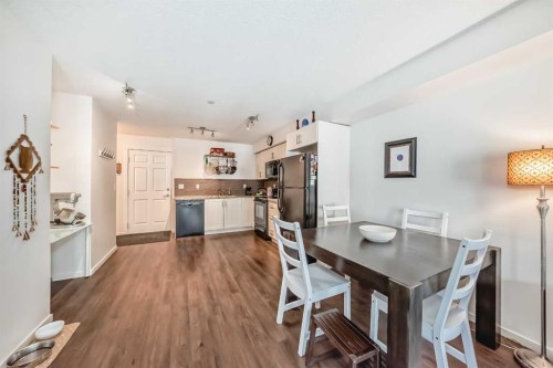 6315-755 Copperpond Boulevard Se, Calgary, AB - Indoor Photo Showing Dining Room