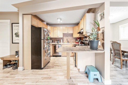 4-310 22 Avenue Sw, Calgary, AB - Indoor Photo Showing Other Room