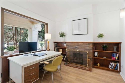 342 Superior Avenue Sw, Calgary, AB - Indoor Photo Showing Office