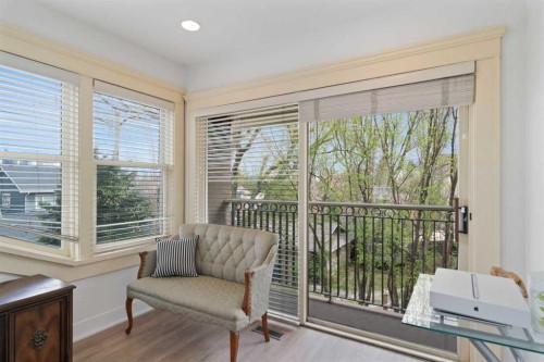 342 Superior Avenue Sw, Calgary, AB - Indoor Photo Showing Other Room
