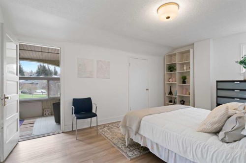 342 Superior Avenue Sw, Calgary, AB - Indoor Photo Showing Bedroom