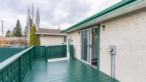 379 Maitland Crescent Ne, Calgary, AB - Outdoor With Deck Patio Veranda With Exterior