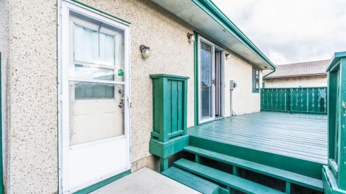 379 Maitland Crescent Ne, Calgary, AB - Outdoor With Exterior