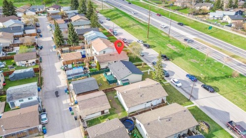 379 Maitland Crescent Ne, Calgary, AB - Outdoor With View