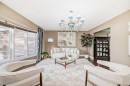 36 Varsity Estates Court Nw, Calgary, AB  - Indoor Photo Showing Living Room 