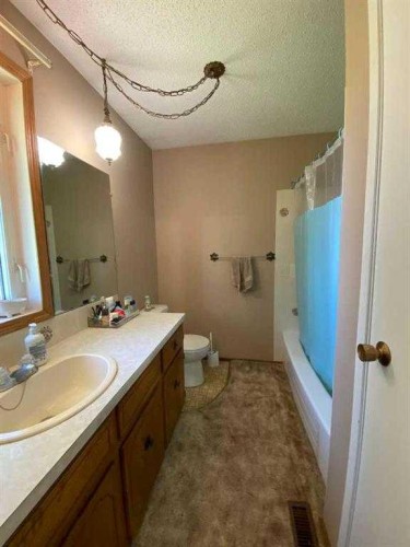 34066 Range Road 45, Rural Mountain View County, AB 