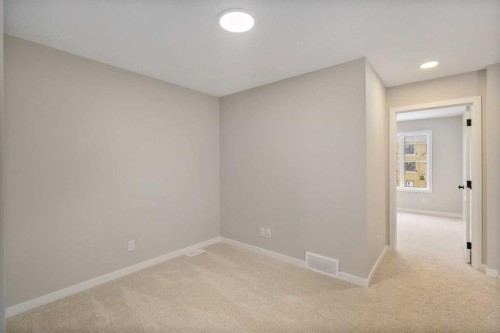 1449 Rangeview Drive Se, Calgary, AB - Indoor Photo Showing Other Room