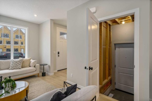 1449 Rangeview Drive Se, Calgary, AB - Indoor Photo Showing Living Room