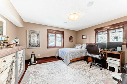 10909 Eamon Road Nw, Calgary, AB - Indoor Photo Showing Bedroom