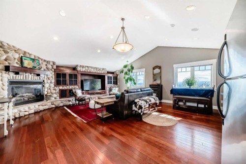10909 Eamon Road Nw, Calgary, AB - Indoor With Fireplace