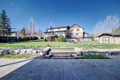 10909 Eamon Road Nw, Calgary, AB - Outdoor
