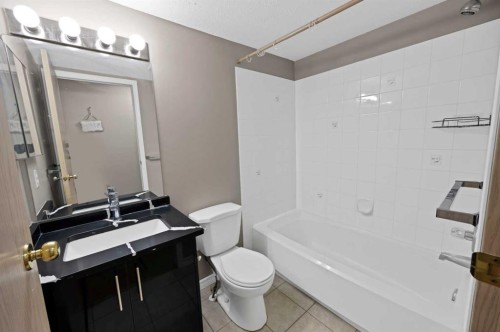 415-55 Arbour Grove Close Nw, Calgary, AB - Indoor Photo Showing Bathroom