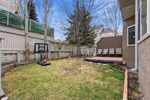 45 Patterson Hill Sw, Calgary, AB - Outdoor