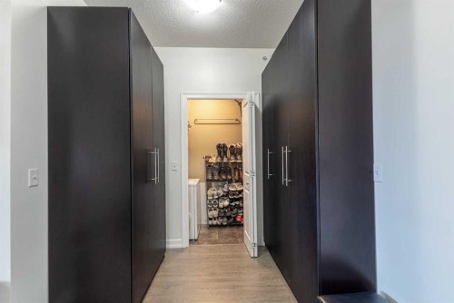 403-117 Copperpond Common Se, Calgary, AB - Indoor Photo Showing Other Room