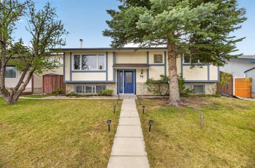35 Queen Isabella Close Se, Calgary, AB - Outdoor With Facade