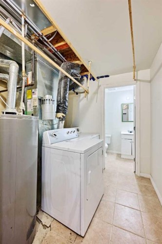 1085 Country Hills Circle Nw, Calgary, AB - Indoor Photo Showing Laundry Room