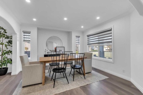 80 Canoe Square Sw, Airdrie, AB - Indoor Photo Showing Dining Room