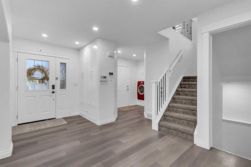 80 Canoe Square Sw, Airdrie, AB - Indoor Photo Showing Other Room