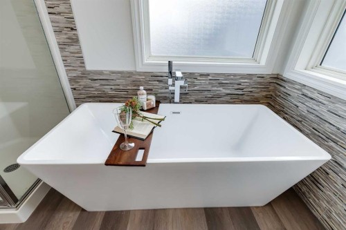 80 Canoe Square Sw, Airdrie, AB - Indoor
