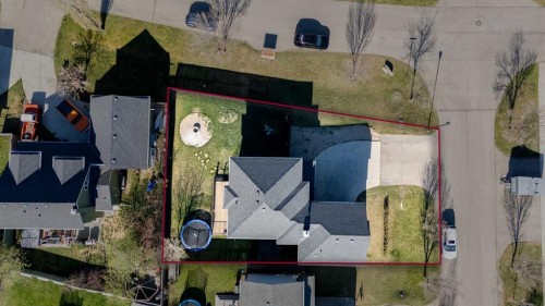 80 Canoe Square Sw, Airdrie, AB - Outdoor