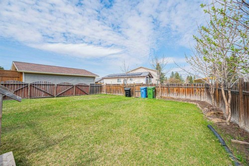 43 Abbercove Road Se, Calgary, AB - Outdoor