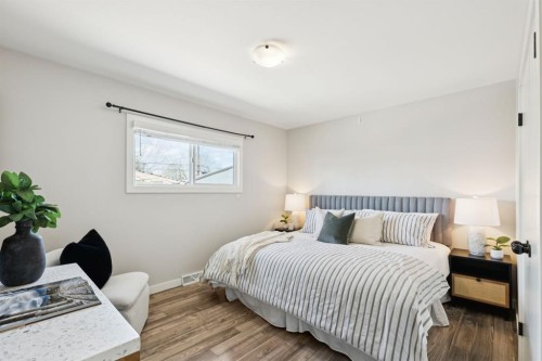 48 Haddock Road Sw, Calgary, AB - Indoor Photo Showing Bedroom