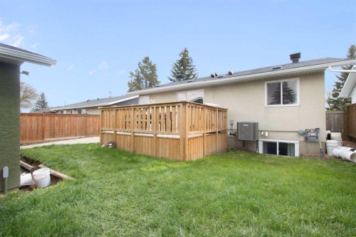 124 Maitland Drive Ne, Calgary, AB - Outdoor With Deck Patio Veranda