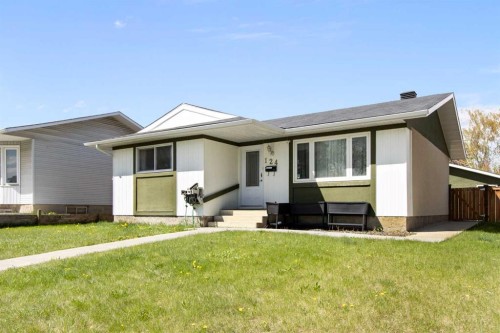 124 Maitland Drive Ne, Calgary, AB - Outdoor