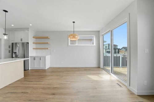 8 Tipping Avenue, Red Deer, AB - Indoor Photo Showing Other Room