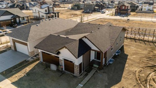 8 Tipping Avenue, Red Deer, AB - Outdoor