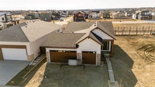 8 Tipping Avenue, Red Deer, AB - Outdoor