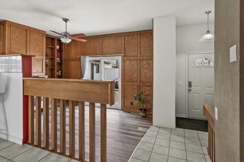 740 Canfield Place Sw, Calgary, AB -  Photo Showing Other Room