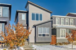 148 Howse Avenue NE Calgary, AB T3P 0W1
