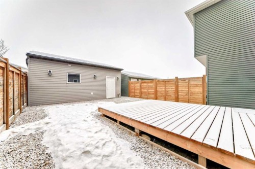148 Howse Avenue Ne, Calgary, AB - Outdoor With Exterior