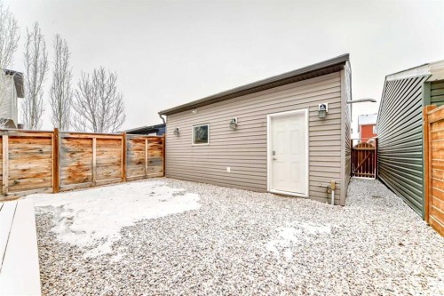 148 Howse Avenue Ne, Calgary, AB - Outdoor With Exterior