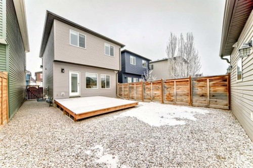 148 Howse Avenue Ne, Calgary, AB - Outdoor With Exterior
