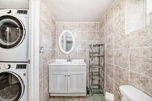 6824 Temple Drive Ne, Calgary, AB - Indoor Photo Showing Laundry Room