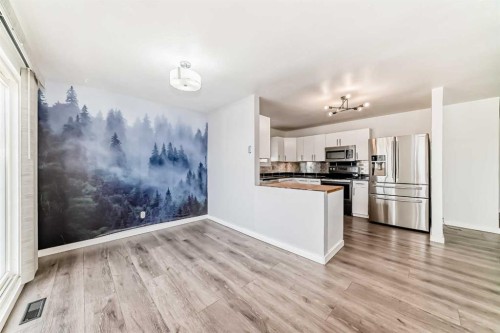 6824 Temple Drive Ne, Calgary, AB - Indoor Photo Showing Kitchen