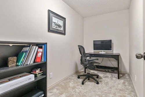 30 Drake Landing Common, Okotoks, AB - Indoor Photo Showing Office