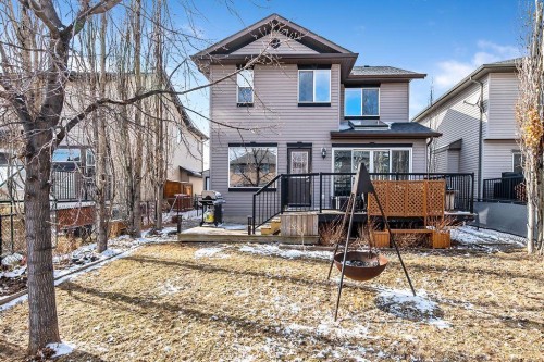 30 Drake Landing Common, Okotoks, AB - Outdoor