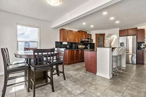 30 Drake Landing Common, Okotoks, AB - Indoor
