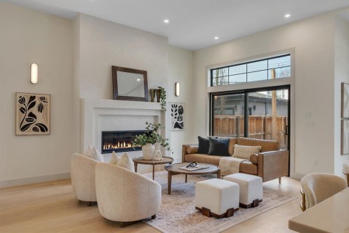 2034 49 Avenue Sw, Calgary, AB - Indoor Photo Showing Living Room With Fireplace