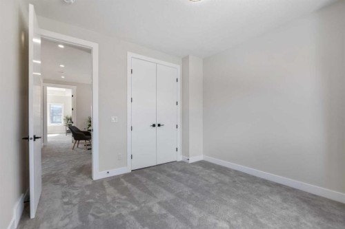 8108 47 Avenue Nw, Calgary, AB - Indoor Photo Showing Other Room