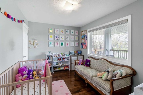 95 Hillgrove Crescent Sw, Calgary, AB - Indoor