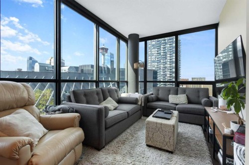 1902-220 12 Avenue Se, Calgary, AB - Indoor Photo Showing Living Room