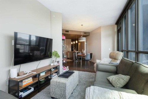 1902-220 12 Avenue Se, Calgary, AB - Indoor Photo Showing Living Room