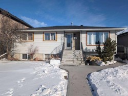 1106 39 Street SE Calgary, AB T2A 1E4